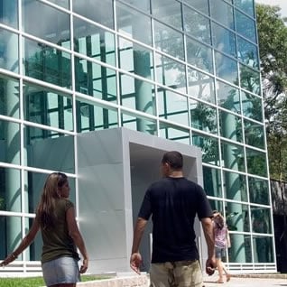 Zugzwang  Biblioteca Central Irmão José Otão – PUCRS